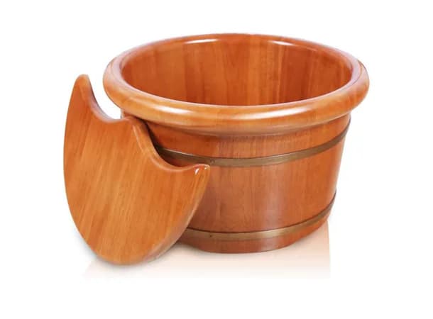 Wooden Pedicure Bucket for Spa & Salon Foot Care
